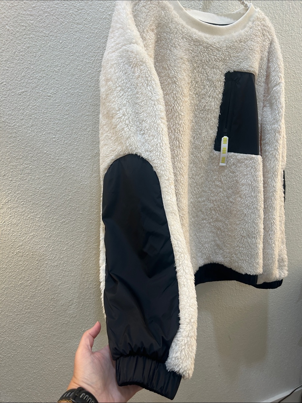 NWT UGG Niko Sherpa Crewneck Size XL - Picture 4 of 16